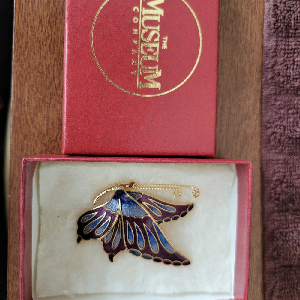 Gold and Purple Butterfly Brooch - Picture 6 of 6